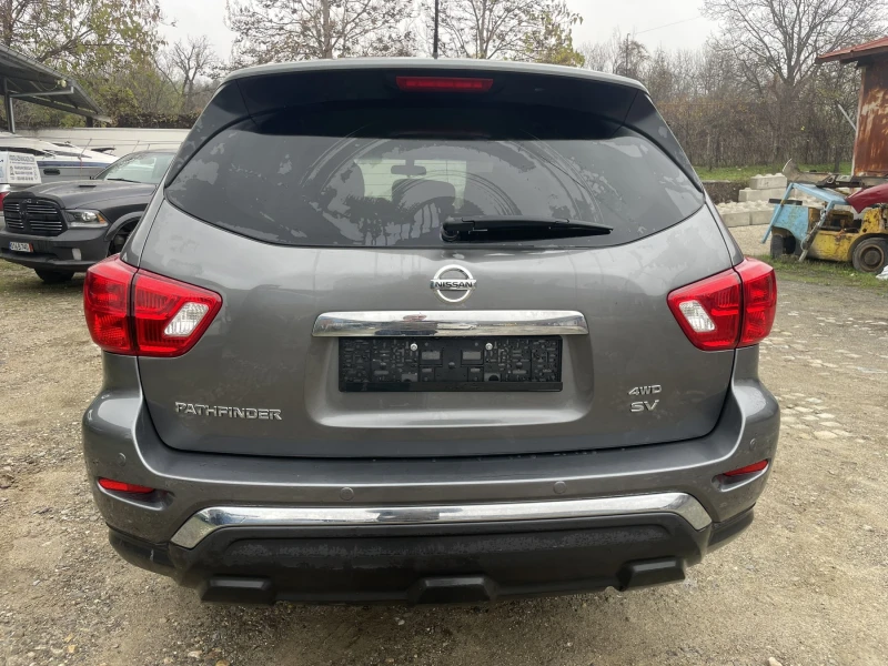 Nissan Pathfinder SV 4WD facelift, снимка 3 - Автомобили и джипове - 52650397