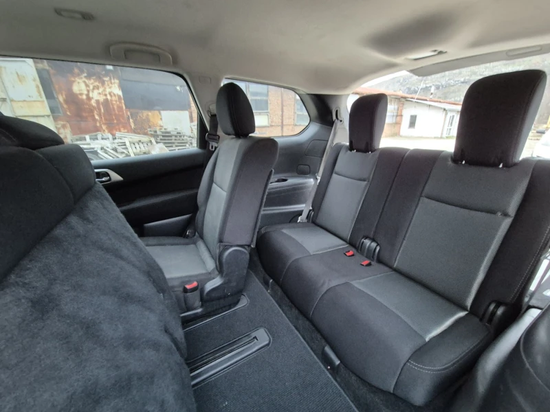 Nissan Pathfinder SV 4WD facelift, снимка 14 - Автомобили и джипове - 52650397