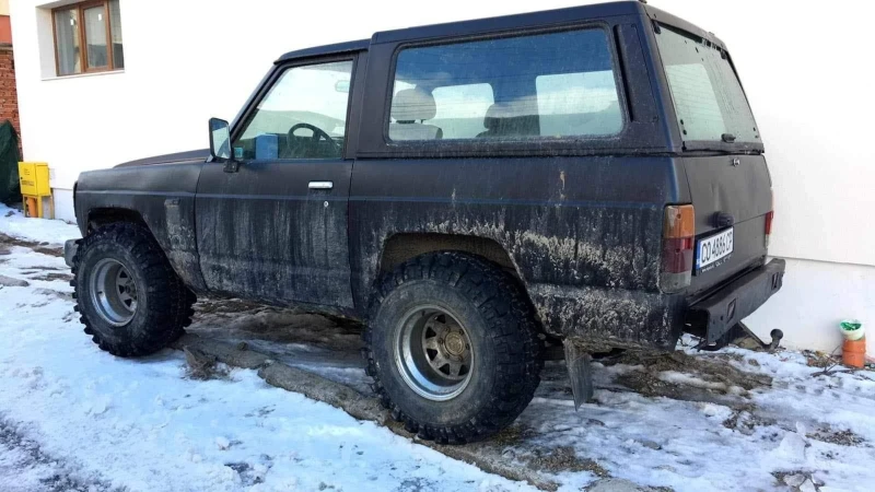 Nissan Patrol, снимка 4 - Автомобили и джипове - 53205420