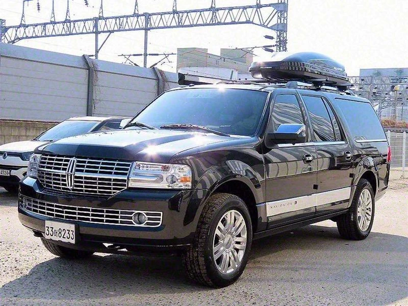 Lincoln Navigator automatic, снимка 2 - Автомобили и джипове - 55787162