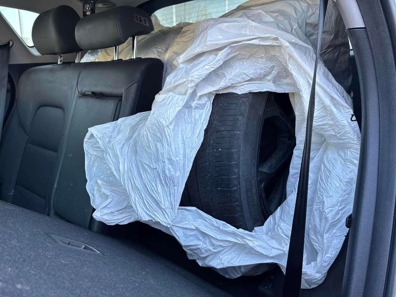 Hyundai Tucson * Urban Edition * CARFAX * ЦЕНА ДО БГ, снимка 11 - Автомобили и джипове - 53749532