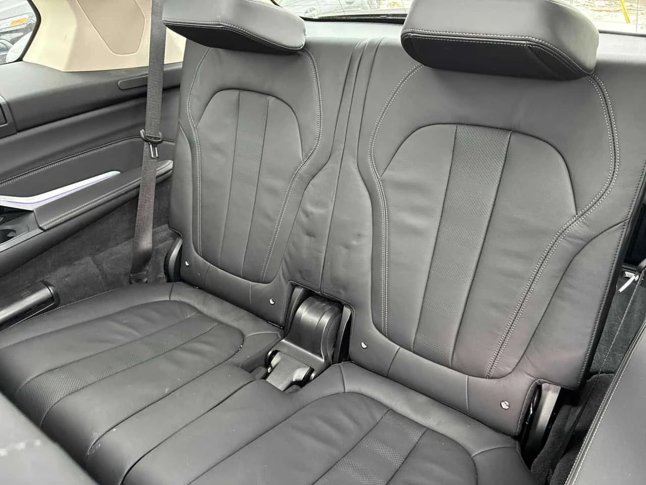 BMW X7 * xDrive40i * DISTRONIC* H/K* COMFORT SEATS* , снимка 15 - Автомобили и джипове - 53906844