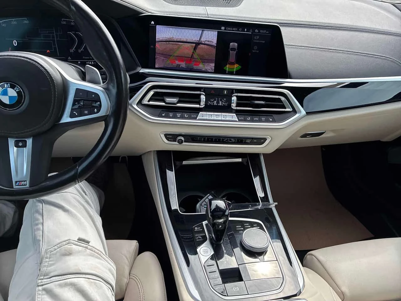 BMW X5 xDrive40i/360/DISTRONIC/ M ПАКЕТ, снимка 9 - Автомобили и джипове - 54046757