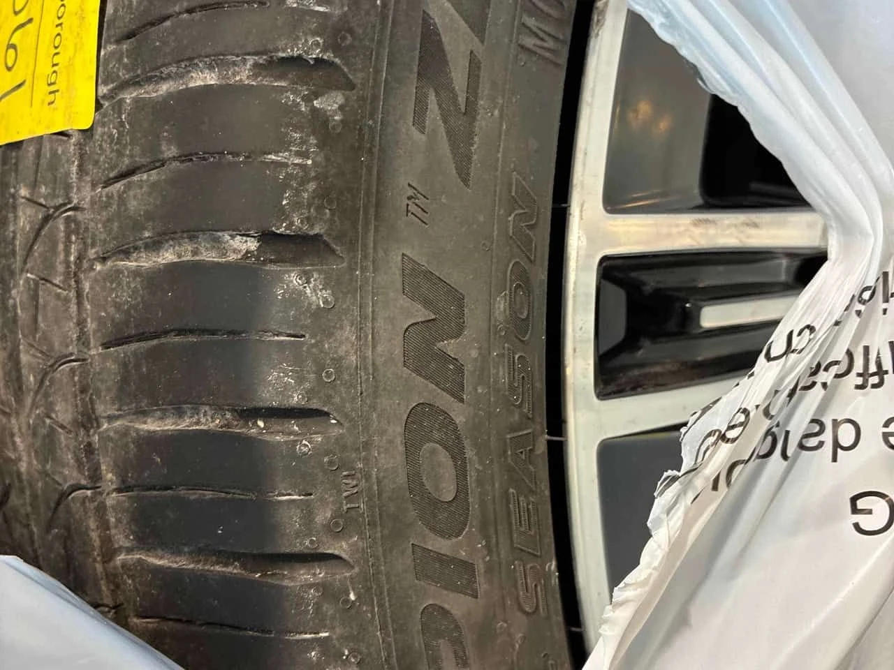 Mercedes-Benz EQE FULLMAX * ГЛАВНО ПРЕДСТАВИТЕЛСТВО НА BMW* , снимка 12 - Автомобили и джипове - 54663089