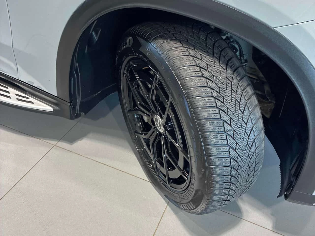 Mercedes-Benz EQE FULLMAX * ГЛАВНО ПРЕДСТАВИТЕЛСТВО НА BMW* , снимка 6 - Автомобили и джипове - 54663089