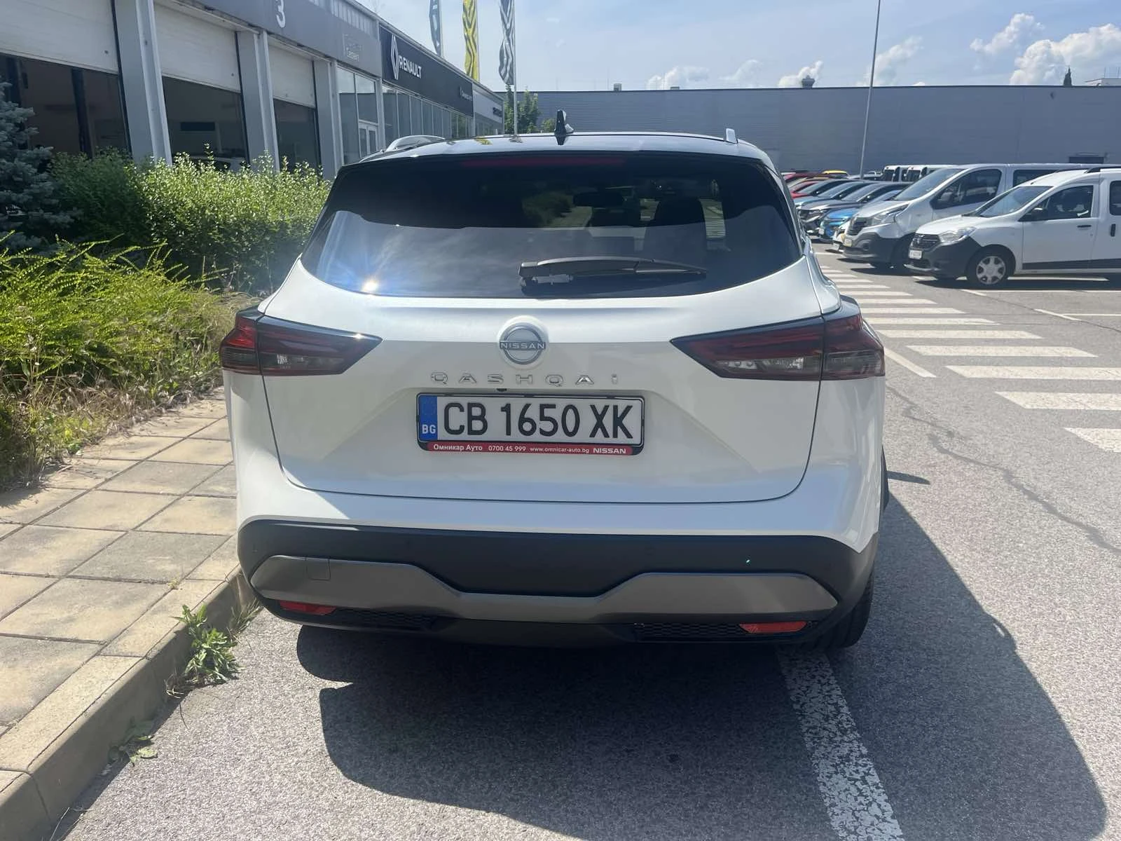 Nissan Qashqai, снимка 2 - Автомобили и джипове - 55085651