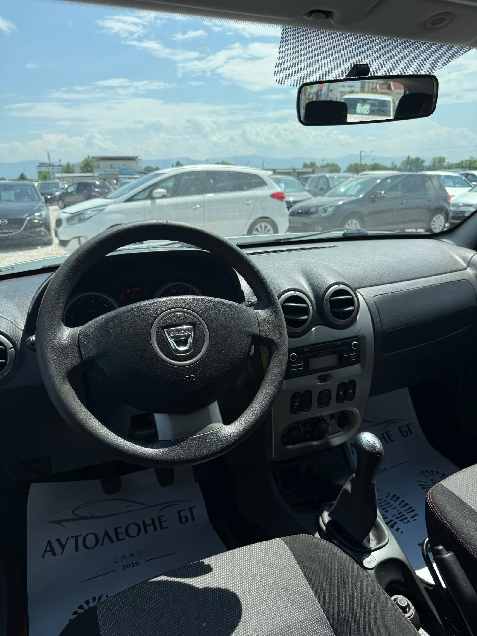 Dacia Duster 1.6 GPL, снимка 7 - Автомобили и джипове - 55317972