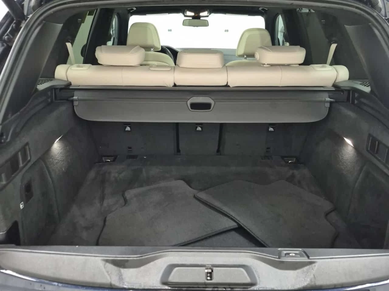 BMW X5 * M50I * CARFAX * ОПЦИЯ ЗА ФИНАНСИРАНЕ, снимка 14 - Автомобили и джипове - 55526266