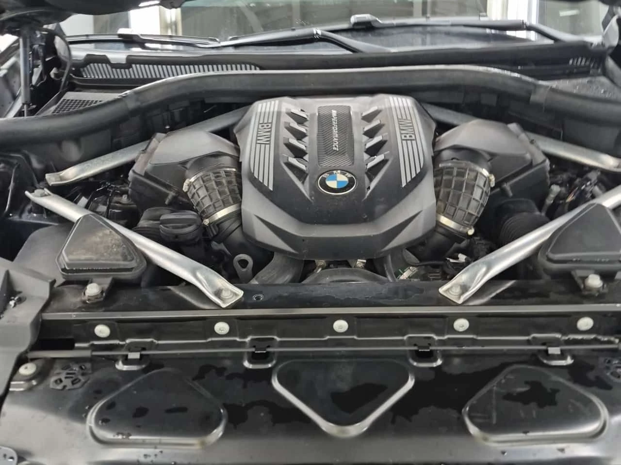 BMW X5 * M50I * CARFAX * ОПЦИЯ ЗА ФИНАНСИРАНЕ, снимка 16 - Автомобили и джипове - 55526266