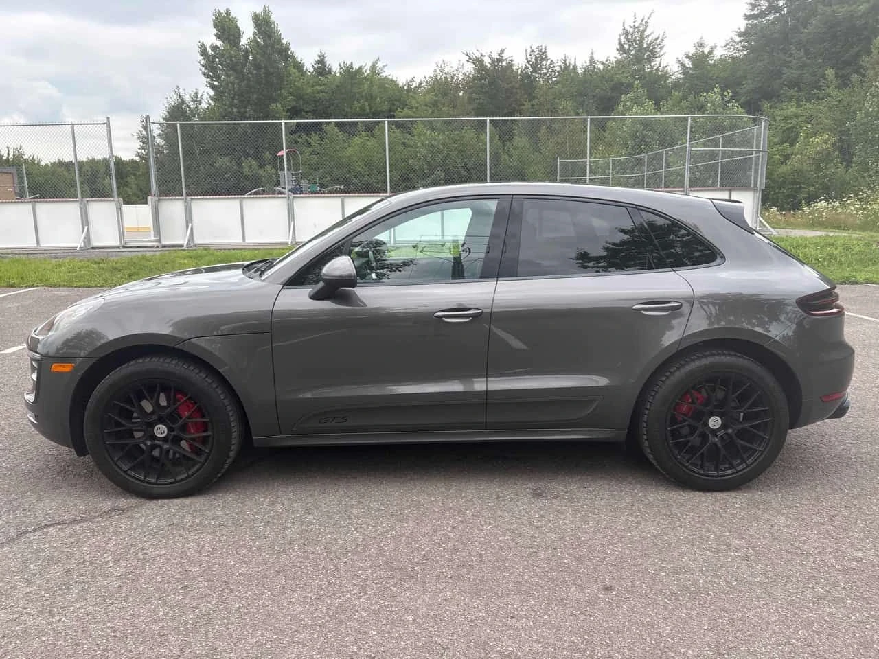 Porsche Macan * GTS * CARFAX * ЦЕНА ДО БГ, снимка 2 - Автомобили и джипове - 55626881