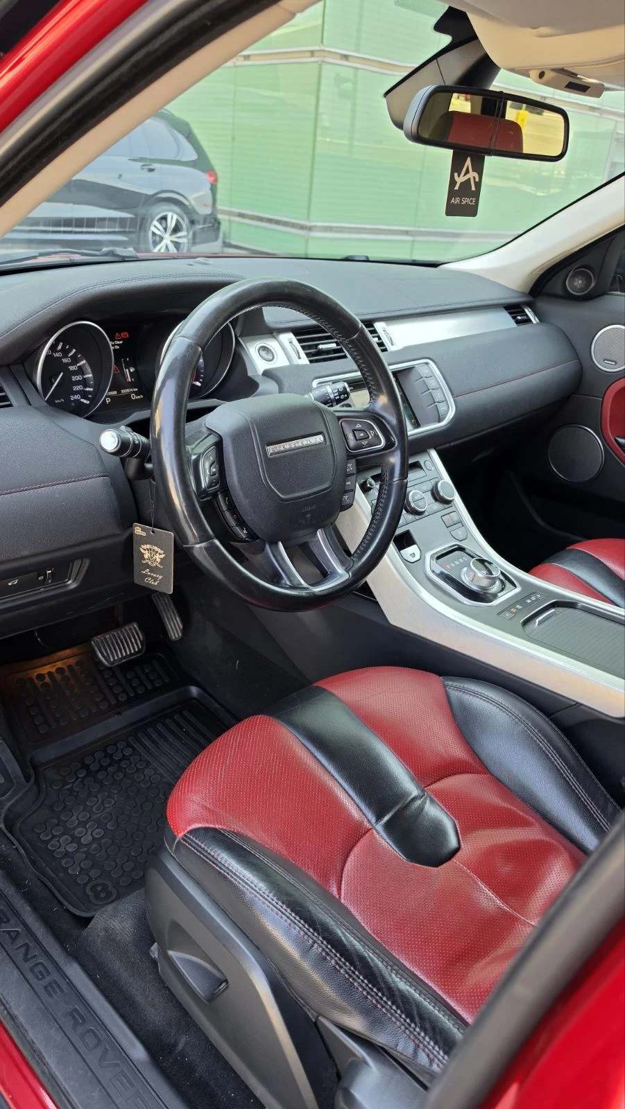 Land Rover Evoque 4x4, снимка 11 - Автомобили и джипове - 55631484