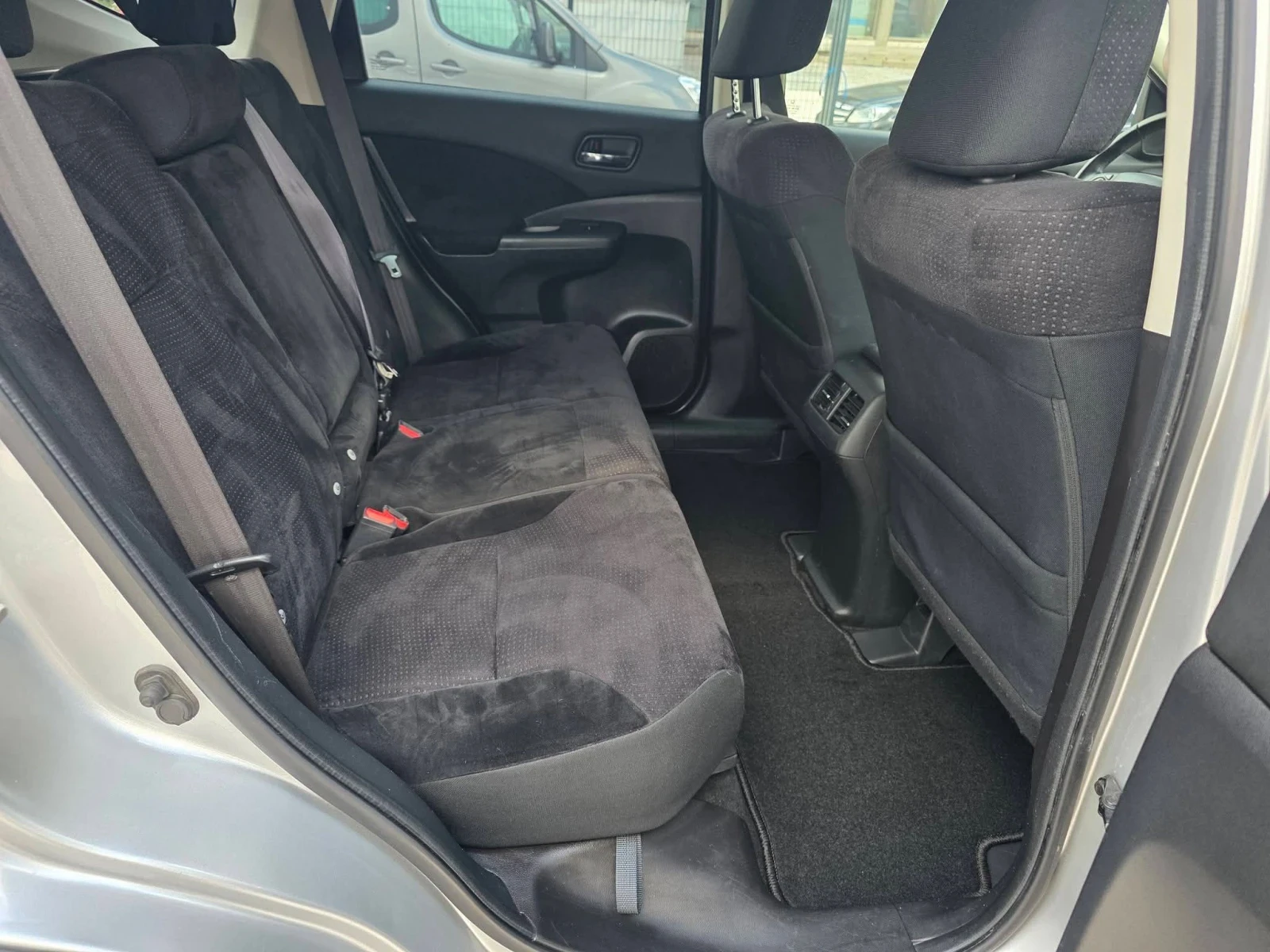 Honda Cr-v Сервизна История 8бр Алуминиеви джанти Опслужен , снимка 9 - Автомобили и джипове - 55944737