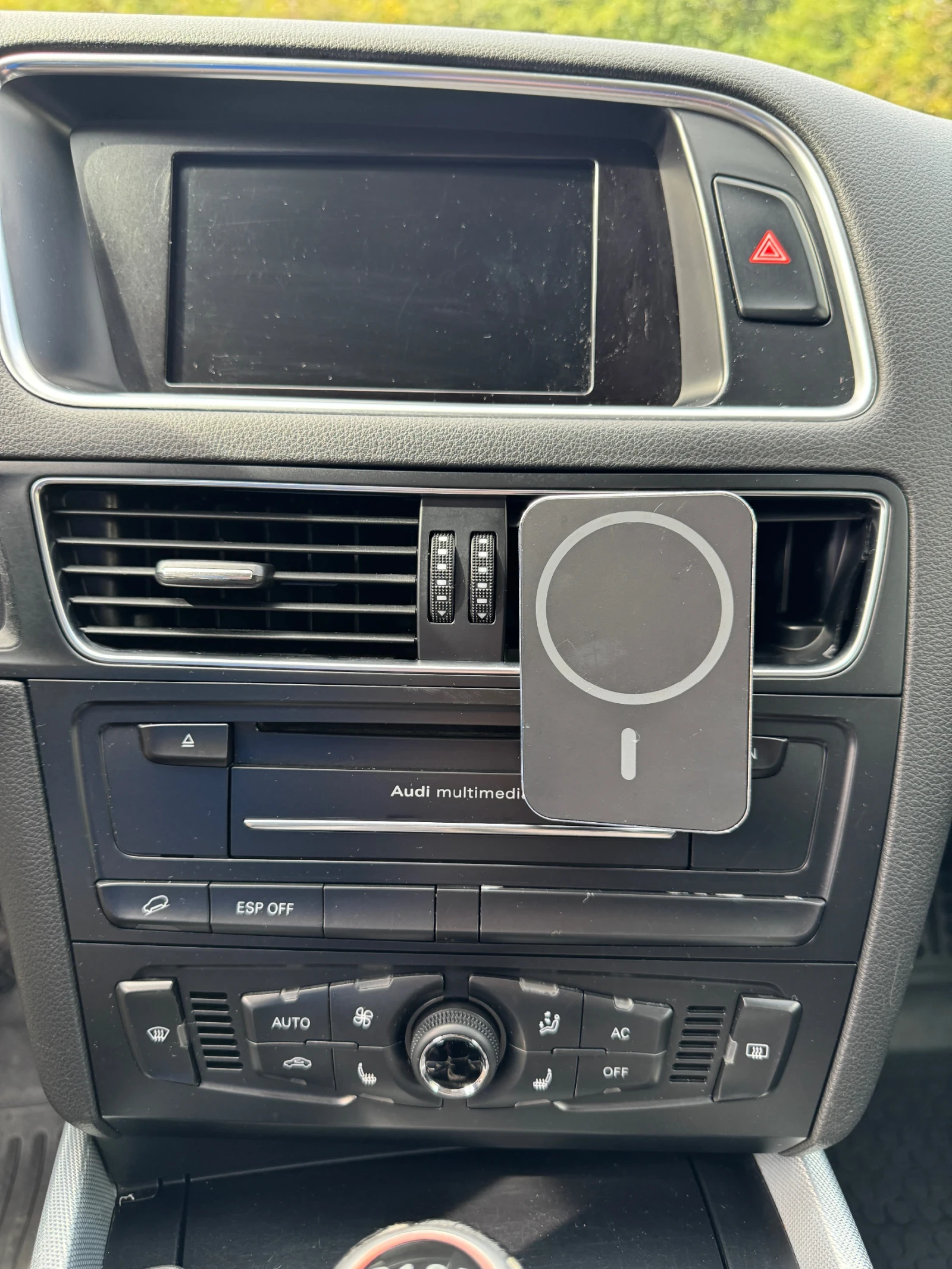Audi Q5 2.0 TDI 170 к.с. 4Х4, снимка 6 - Автомобили и джипове - 56297917