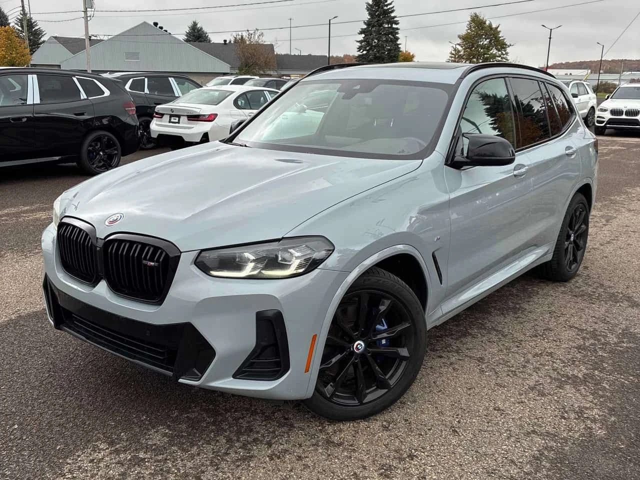 BMW X3 / M40i / NARDO / ОТ ПРЕДСТАВИТЕЛСТВО НА БМВ
