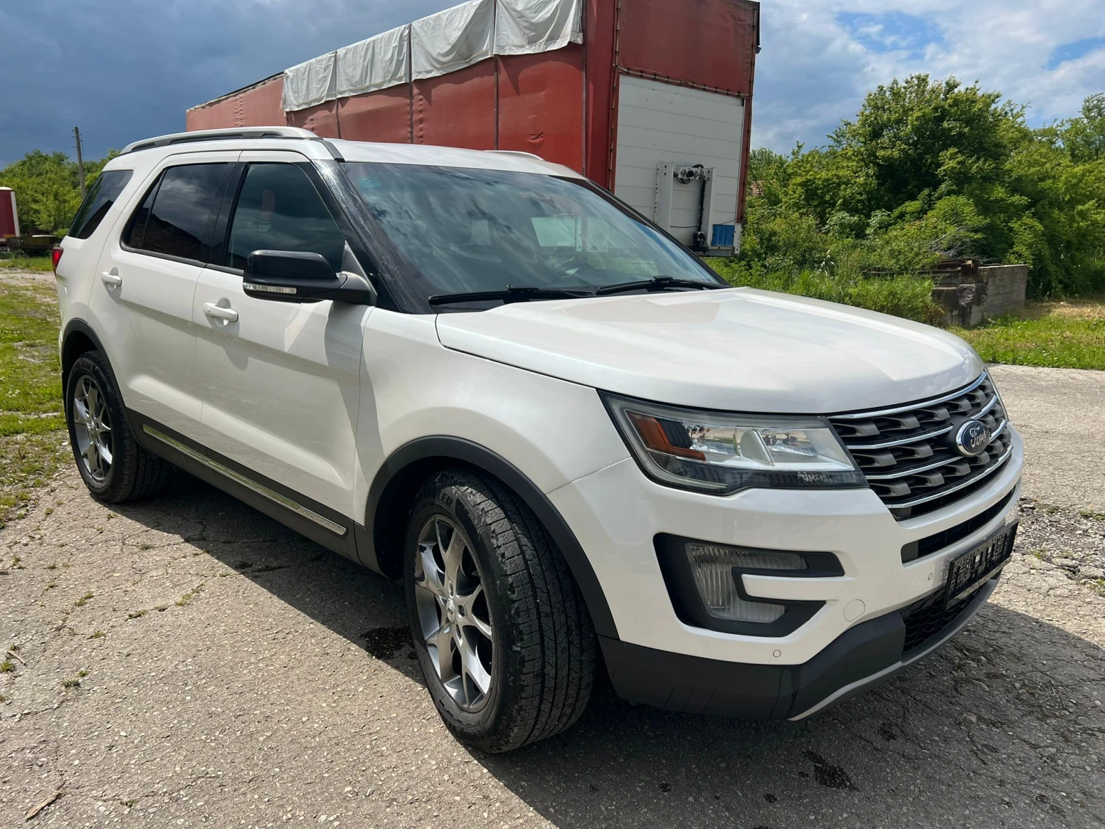 Ford Explorer, снимка 3 - Автомобили и джипове - 56574133