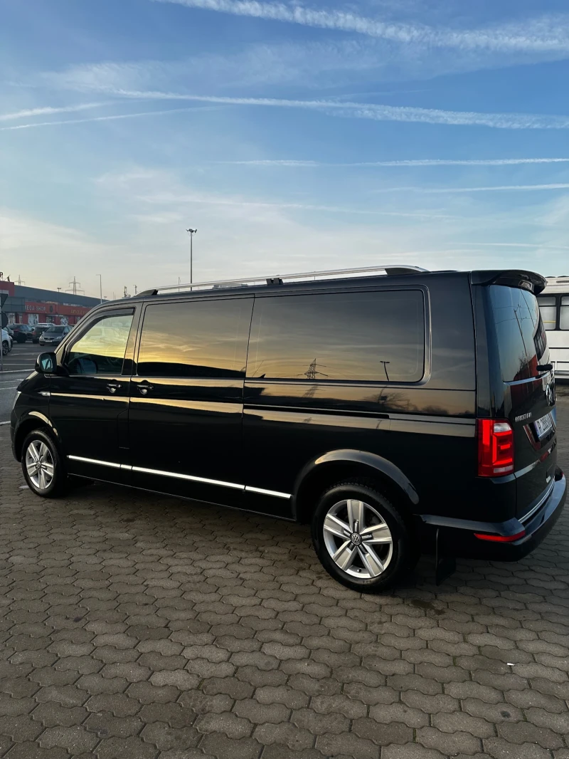 VW Multivan 4Motion, снимка 5 - Бусове и автобуси - 49428279