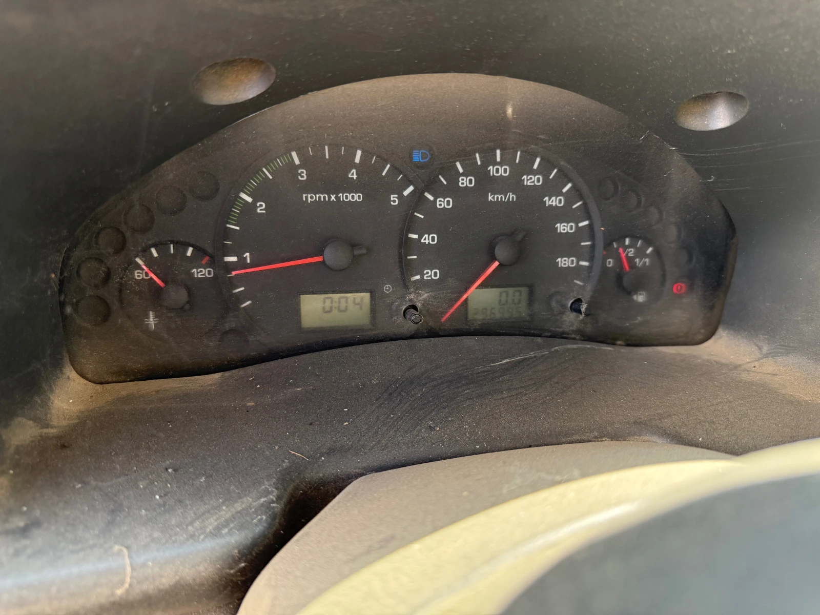 Ford Transit На шаси 2.0 - изображение 6