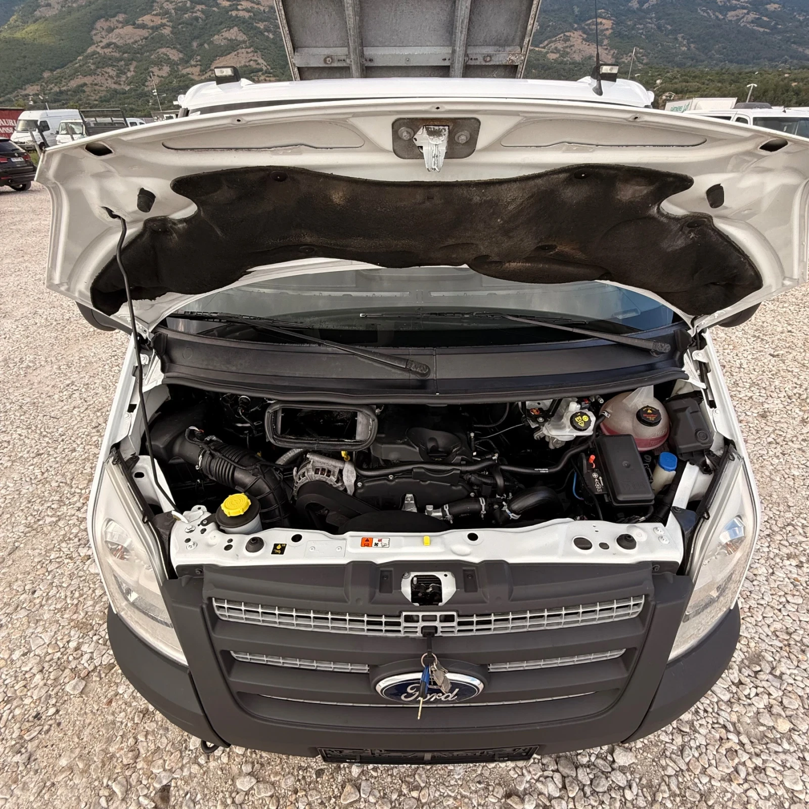 Ford Transit 2.2TDCi-КЛИМАТИК-ЕВРО5, снимка 16 - Бусове и автобуси - 55326561