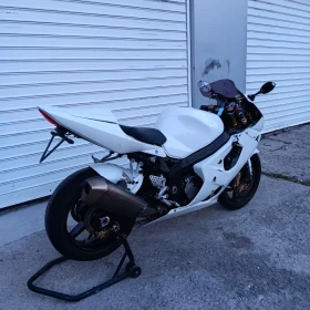 Suzuki Gsxr К4, снимка 3