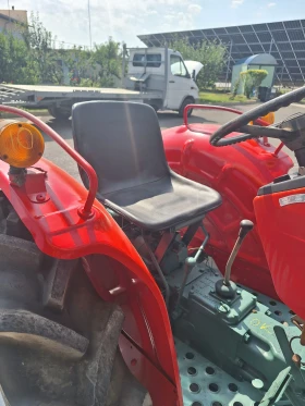 Трактор Yanmar, снимка 3