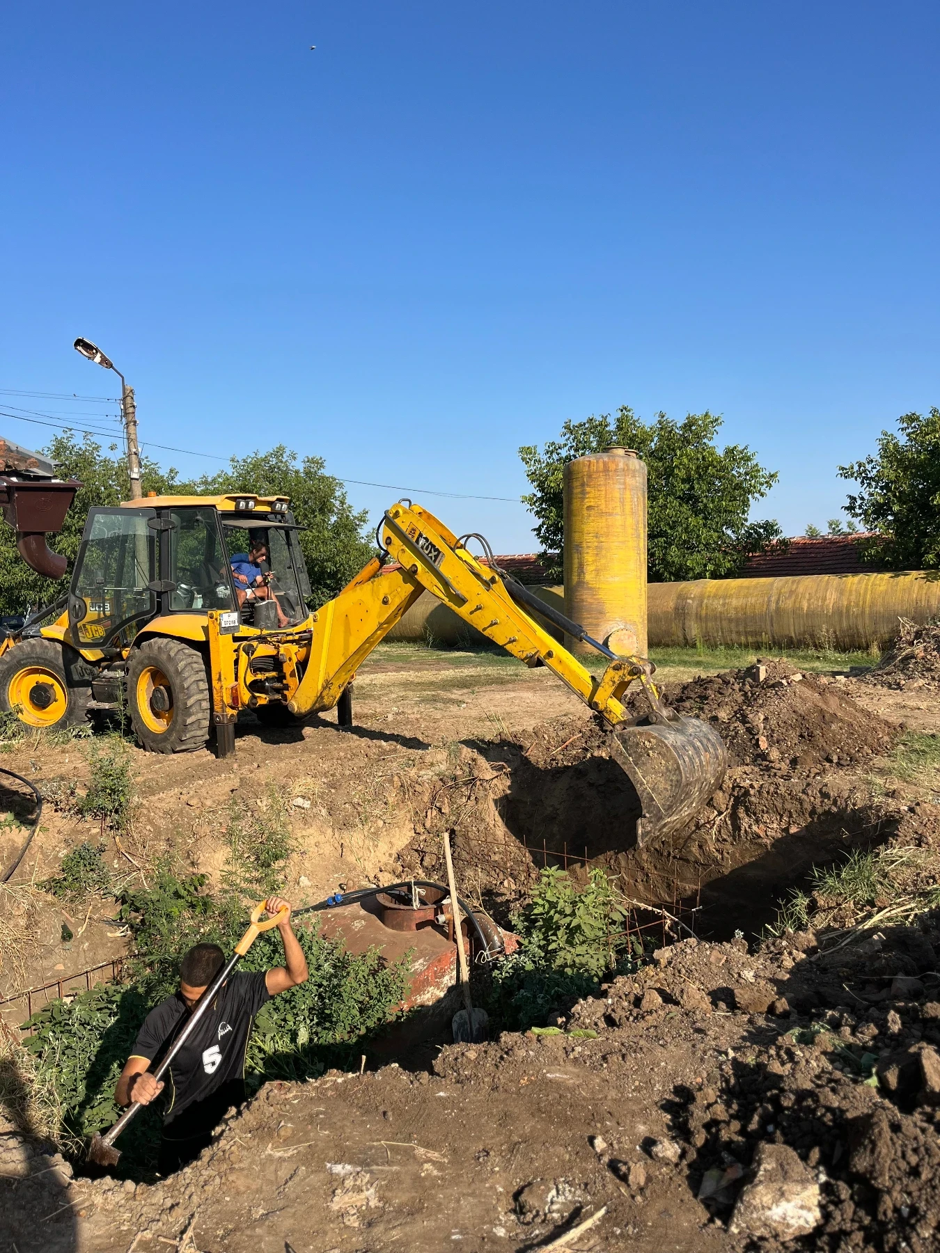 Багер JCB 4CX - изображение 3