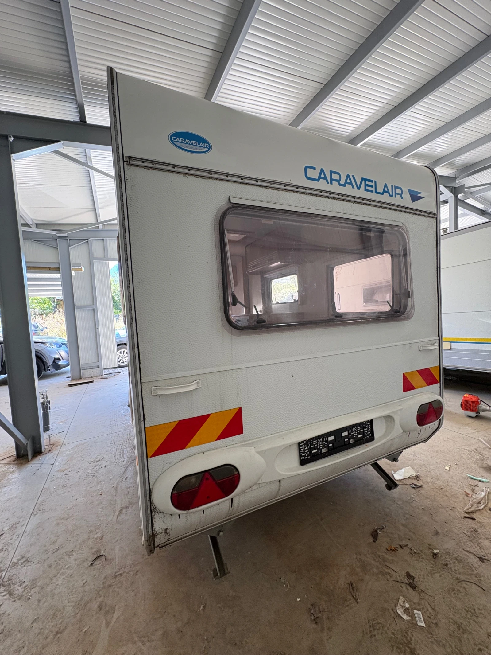Каравана Caravelair Antares Lux 425, снимка 17 - Каравани и кемпери - 55427858