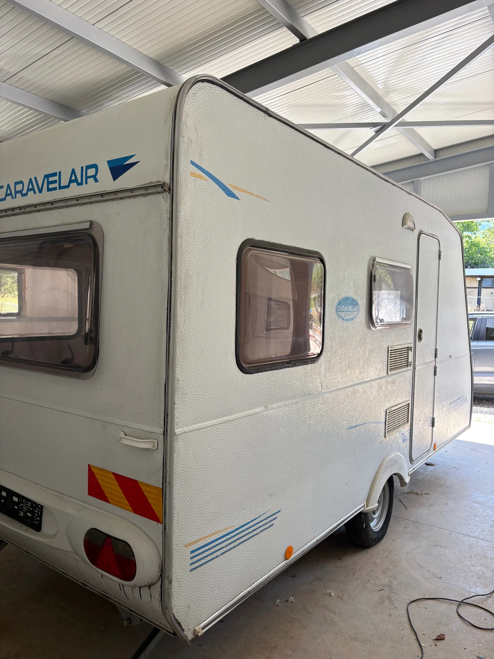 Каравана Caravelair Antares Lux 425, снимка 4 - Каравани и кемпери - 55427858