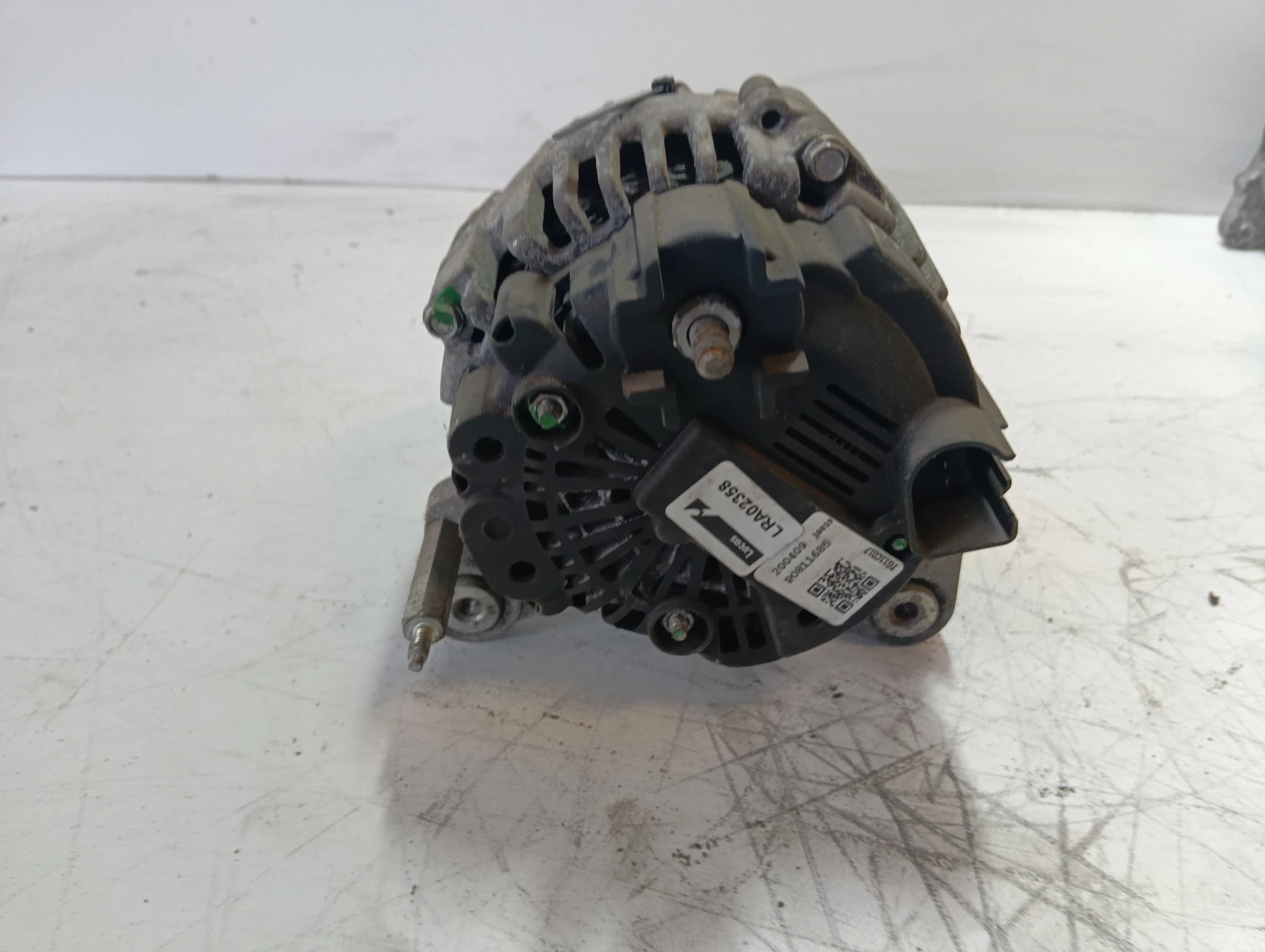 алтернатор 1.6TDI Skoda Rapid