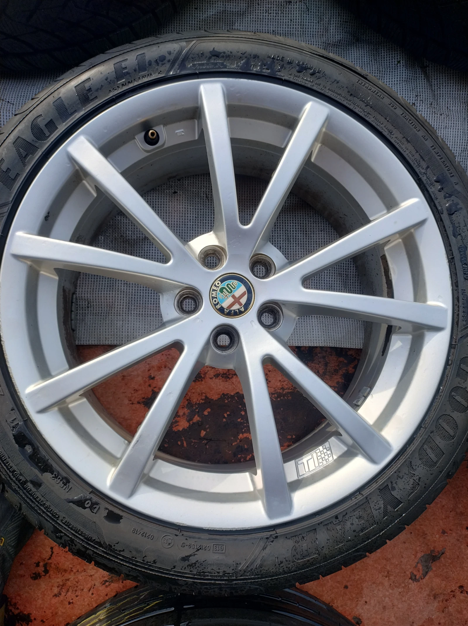 Джанти за Alfa Romeo, снимка 5 - Гуми и джанти - 54219914