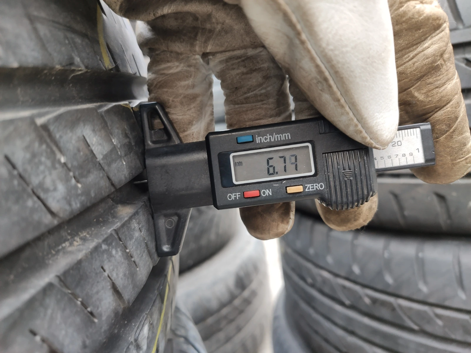 Гуми Летни 205/65R16, снимка 6 - Гуми и джанти - 55272591