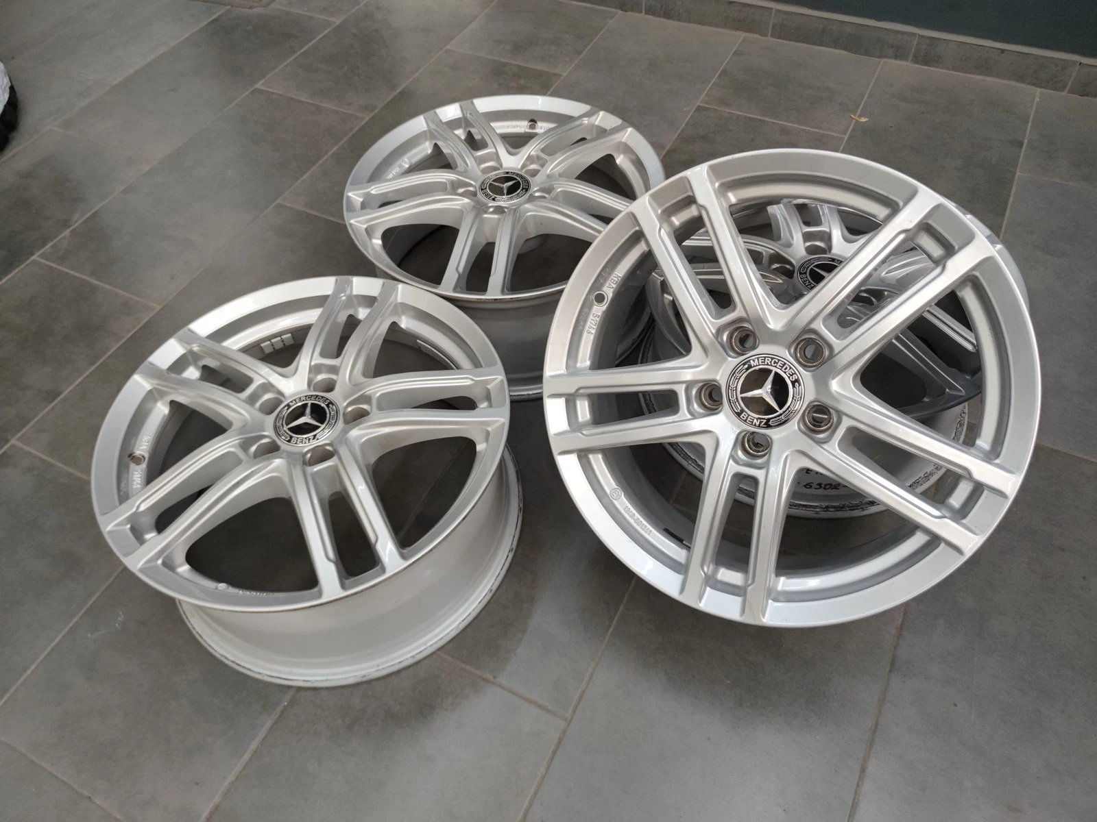 Джанти за Mercedes-Benz, снимка 2 - Гуми и джанти - 56718989