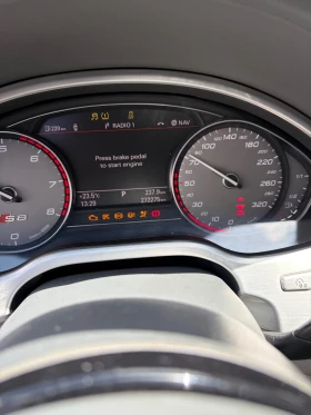 Audi S8, снимка 15