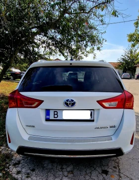 Toyota Auris, снимка 2