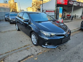 Toyota Auris 1.4 90kc Нави, снимка 6