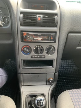 Opel Astra 1.6i - 1300 € / 2542.58 лв. - 21700530 15