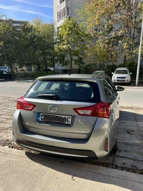 ����� �� �������� �� Toyota Auris