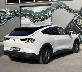 Ford Mustang Mach-E     Ford Mustang Mach-E AWD (4X4) - 26299 € - 69974178 5
