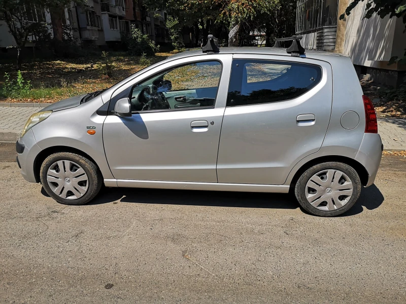 Nissan Pixo 1.0 Газ/Бензин, снимка 5 - Автомобили и джипове - 47378347