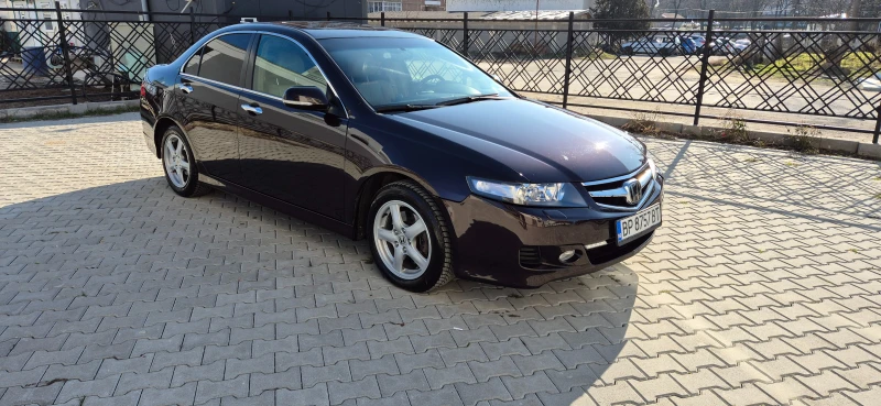 Honda Accord Facelift 2.4 LPG Executive Distronic, снимка 6 - Автомобили и джипове - 48743818