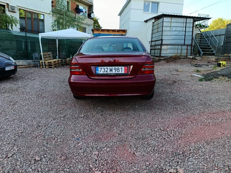 Mercedes-Benz C 200 116 кс ТОП, снимка 6 - Автомобили и джипове - 50898915