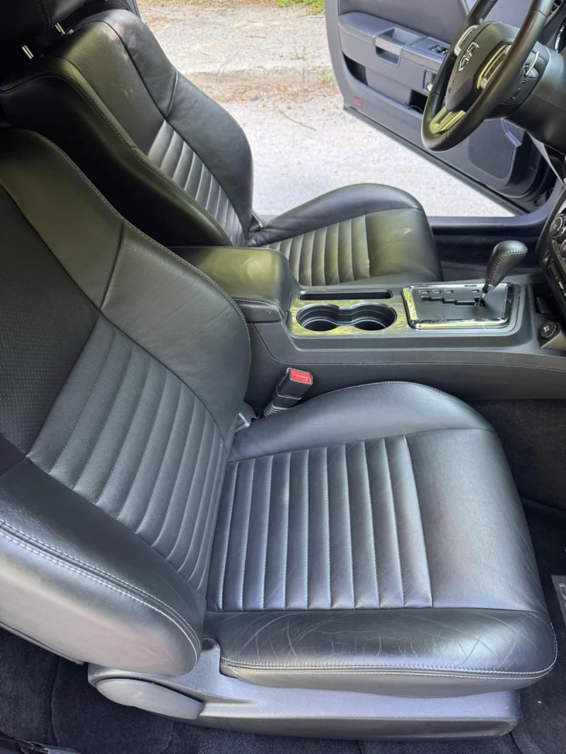 Dodge Challenger 3, 6 , снимка 7 - Автомобили и джипове - 52725595