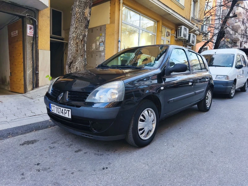 Renault Clio 1.2i, снимка 2 - Автомобили и джипове - 52721676