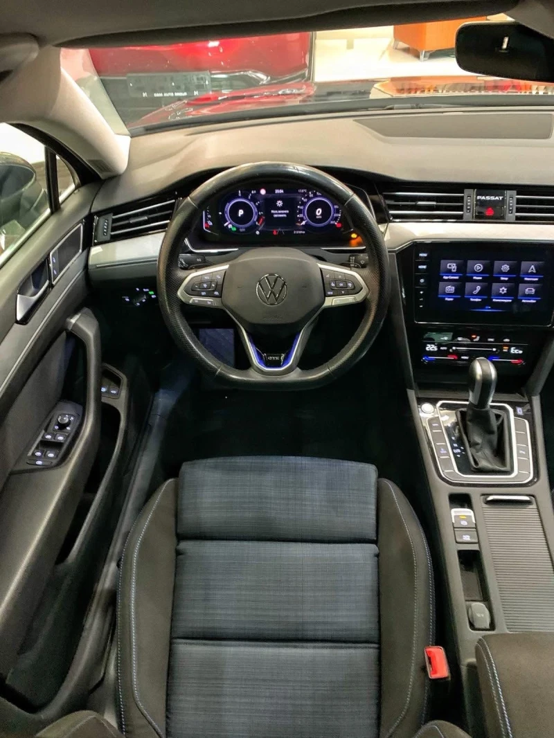 VW Passat GTE , снимка 11 - Автомобили и джипове - 52732719