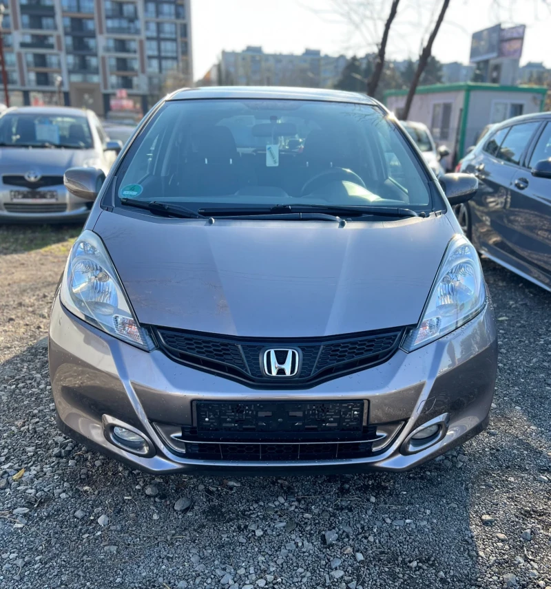 Honda Jazz 1.4 АВТОМАТИК, снимка 3 - Автомобили и джипове - 52826485