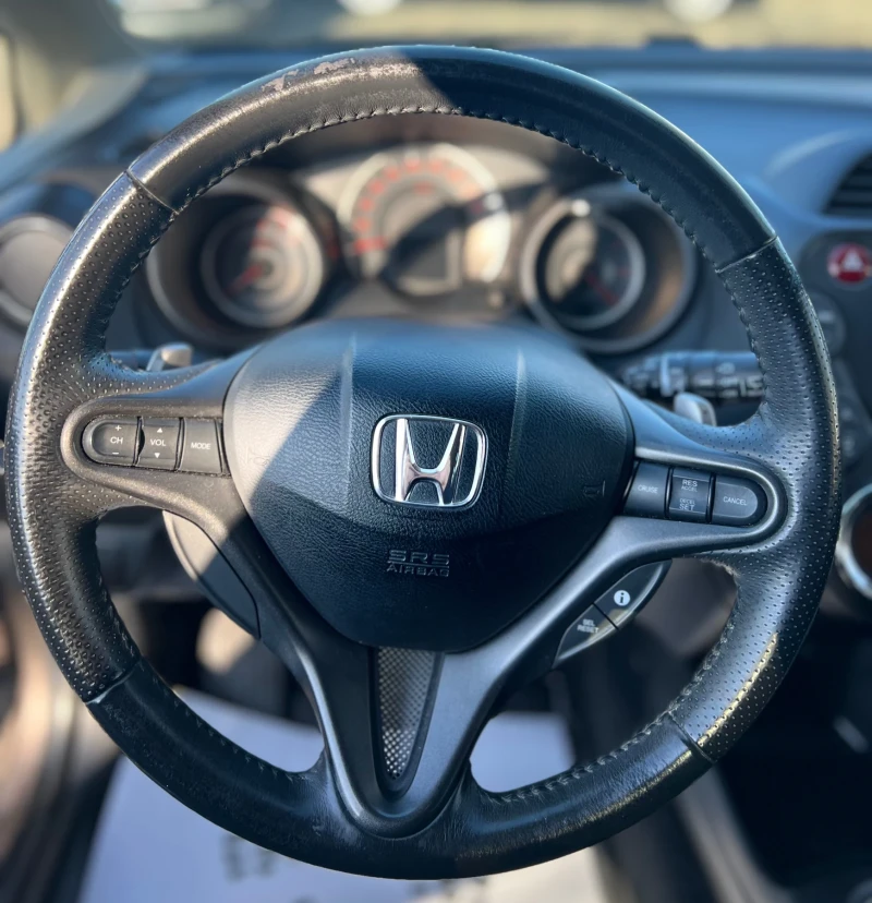 Honda Jazz 1.4 АВТОМАТИК, снимка 5 - Автомобили и джипове - 52826485