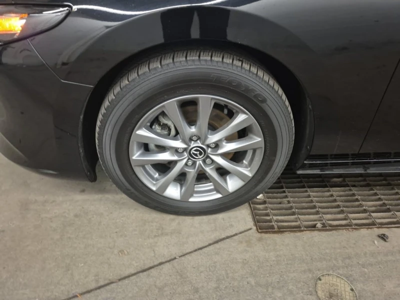 Mazda 3 * GS * CARFAX * БЕЗ ПЪРВОНАЧАЛНА ВНОСКА, снимка 17 - Автомобили и джипове - 52891063