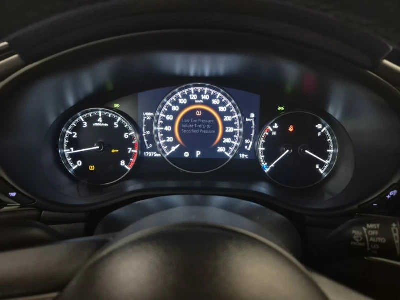 Mazda 3 * GS * CARFAX * БЕЗ ПЪРВОНАЧАЛНА ВНОСКА, снимка 10 - Автомобили и джипове - 52891063