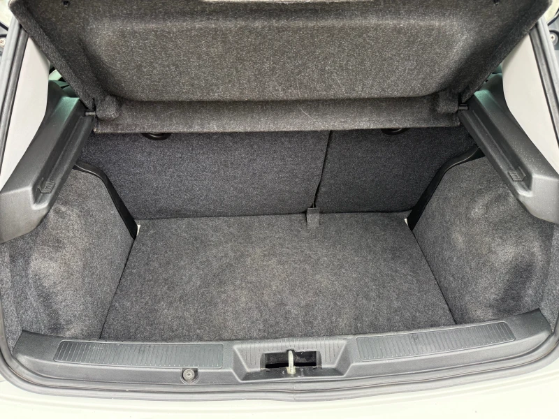 Fiat Punto 1.6M-Jet EVO, снимка 11 - Автомобили и джипове - 53150409