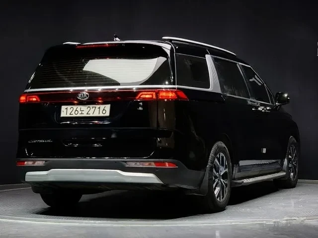 Kia Carnival 2.2 CRDI - изображение 2