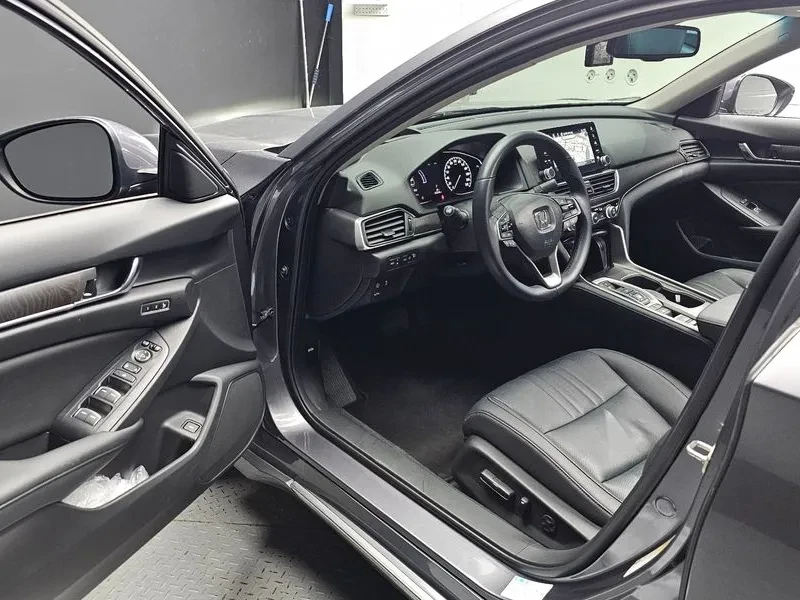 Honda Accord 10Th Generation 2.0 Hybrid Touring | Mobile.bg � ����������� 10